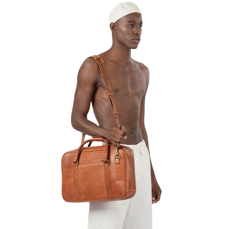 [LINDEN IS ENOUGH] Slim Leather Laptop Bag Cognac - LINDEN IS ENOUGH | 리켓